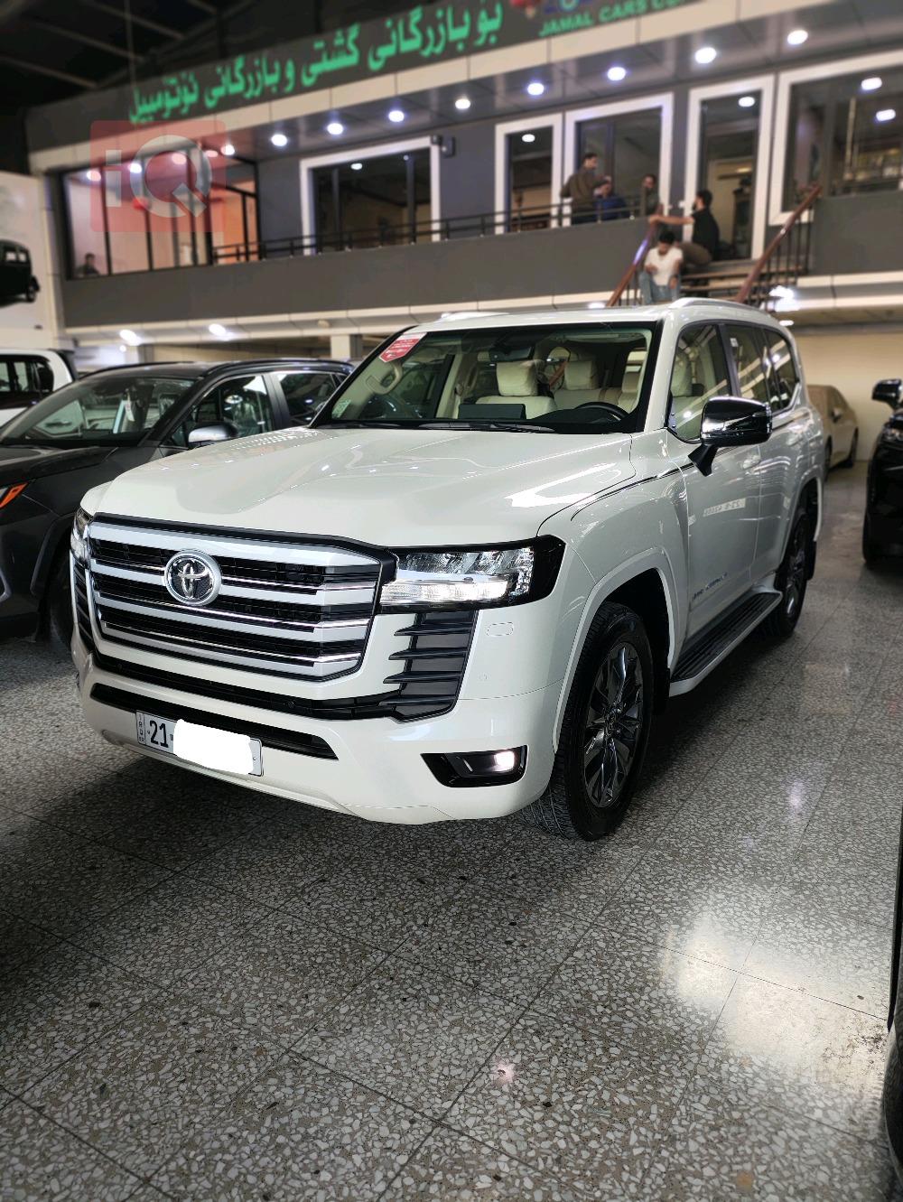 تويوتا لاندكروزر